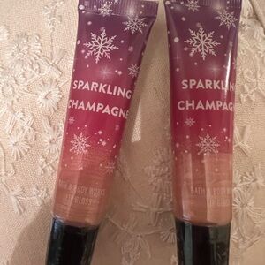 2 lipgloss ( Brand New) Sealed